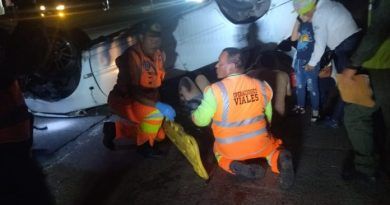Volcamiento en la Valencia-Puerto Cabello deja tres heridos la noche de este lunes