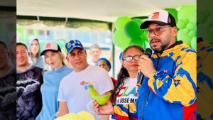 Alcalde Alirio Sánchez fortalece P de producción incorporando rubro de plátano a bolsas CLAP en Morón