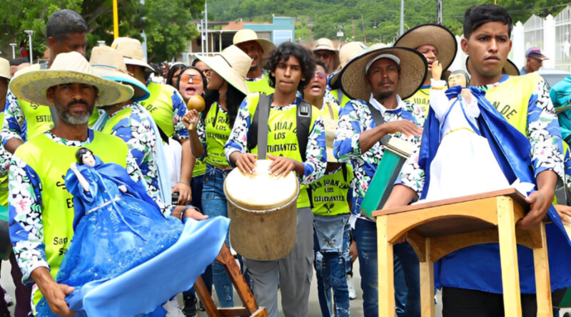 Tradicional Encuentro de San Juanes llenó de fe al pueblo al ritmo del tambor en el sector Cumboto II de Puerto Cabello