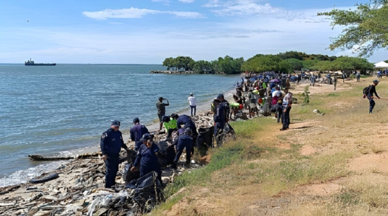 Recolectan 336 toneladas de plástico a 2 años del plan de recuperación del Lago