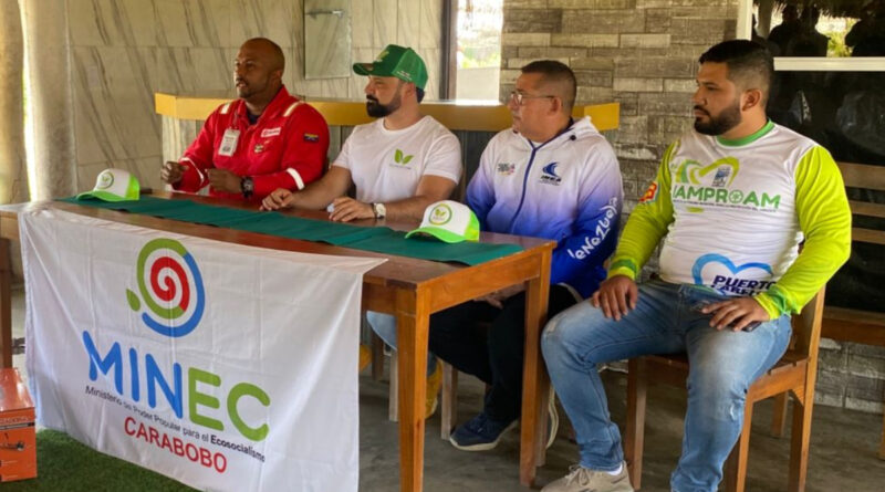 Puerto Cabello inicia la siembra de mil manglares rojos en la laguna de Playa Waikiki