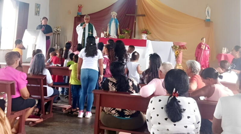 Falcón | El Mene de San Lorenzo celebró el aniversario de su patrono