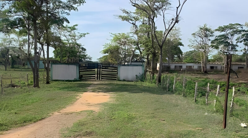 Egresados denuncian que Escuela Granja de Capadare se encuentra en abandono Egresados denuncian que Escuela Granja de Capadare se encuentra en abandono
