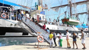 Buque Escuela Simón Bolívar BE-11 recibió más de 10 mil visitas durante su atraque en Puerto Cabello