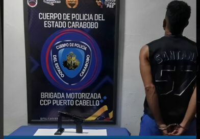 Detenido hombre con facsímil de Arma en Puerto Cabello