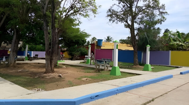 Falcón | Habitantes denuncian que plaza Bolívar de Boca de Tocuyo está a oscuras