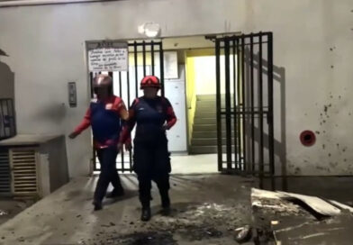 La Guaira | Incendio en el urbanismo Hugo Chávez deja al menos tres personas afectadas